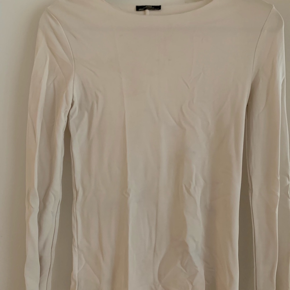 Long sleeve white top